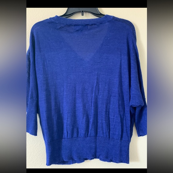 Mossimo Cobalt Blue Vneck Light Sweater SIZE S - Picture 10 of 10